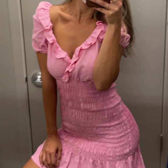 Pink Ruffle Scrunch Dress - Picture 2 of 2